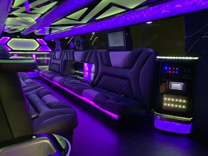 SUV limo interior – Berthoud limo service